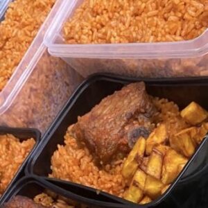Smokey jollof rice / per spoon